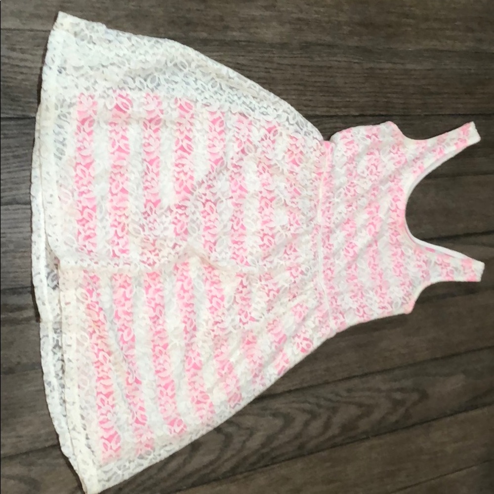 Women’s dress